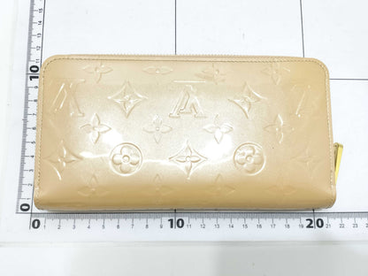 LOUIS VUITTON Vernis Louis Vuitton Zippy Wallet M90076 SP4049 Vernis Wallet