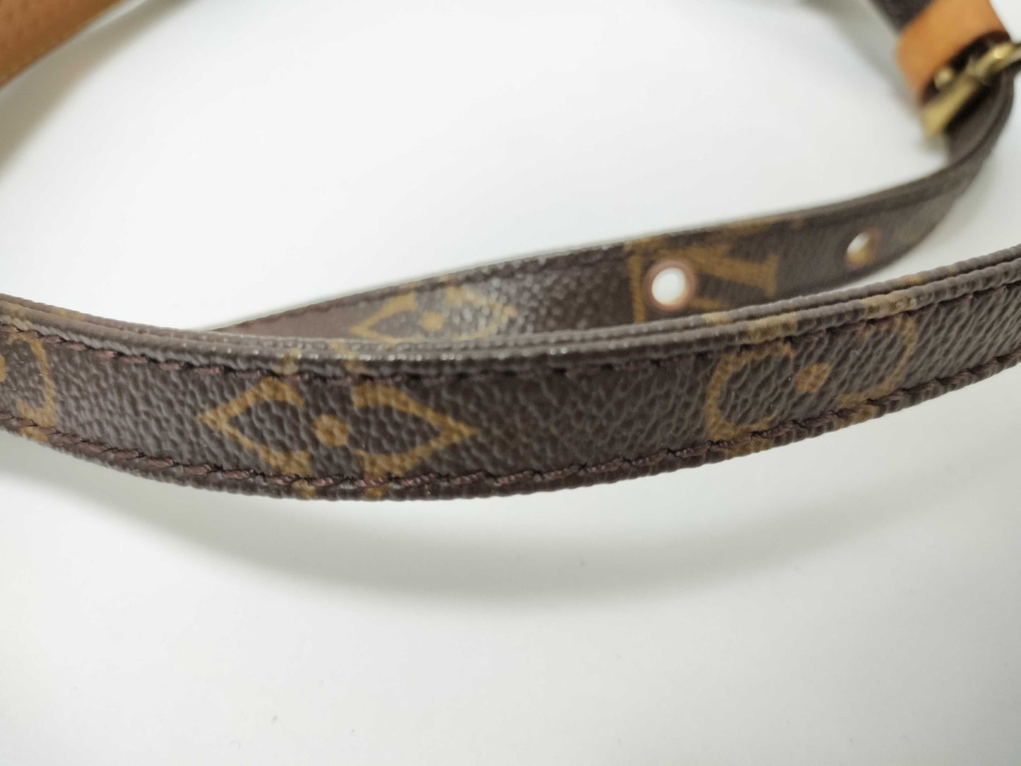 LOUIS VUITTON Monogram Louis Vuitton Pochette Marly Bandouliere Shoulder Bag