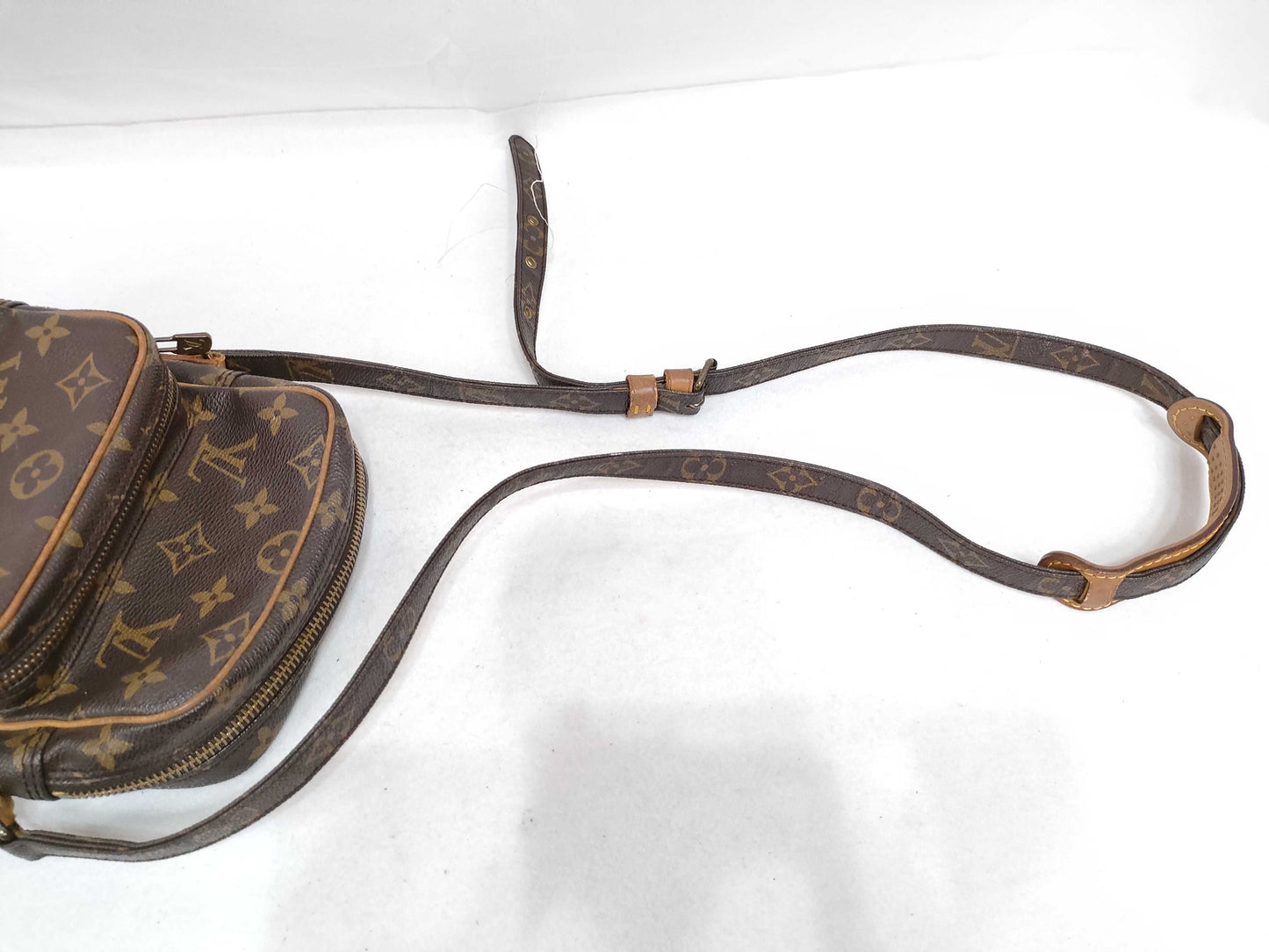 LOUIS VUITTON Monogram M45236 Amazon Shoulder Bag