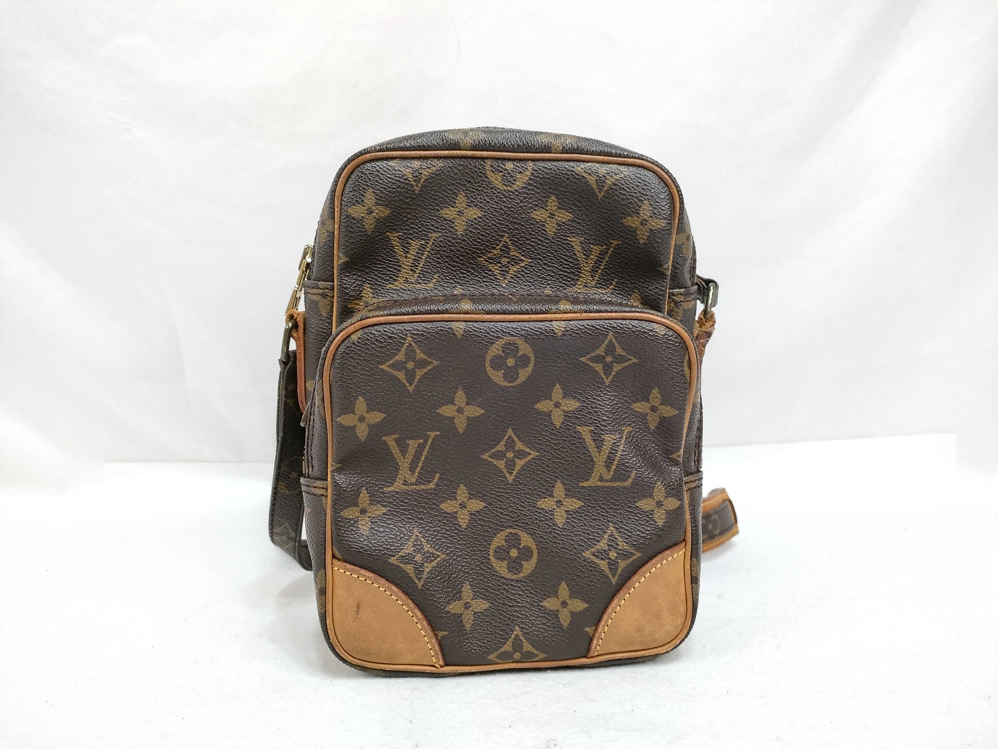 LOUIS VUITTON Monogram M45236 Amazon Shoulder Bag