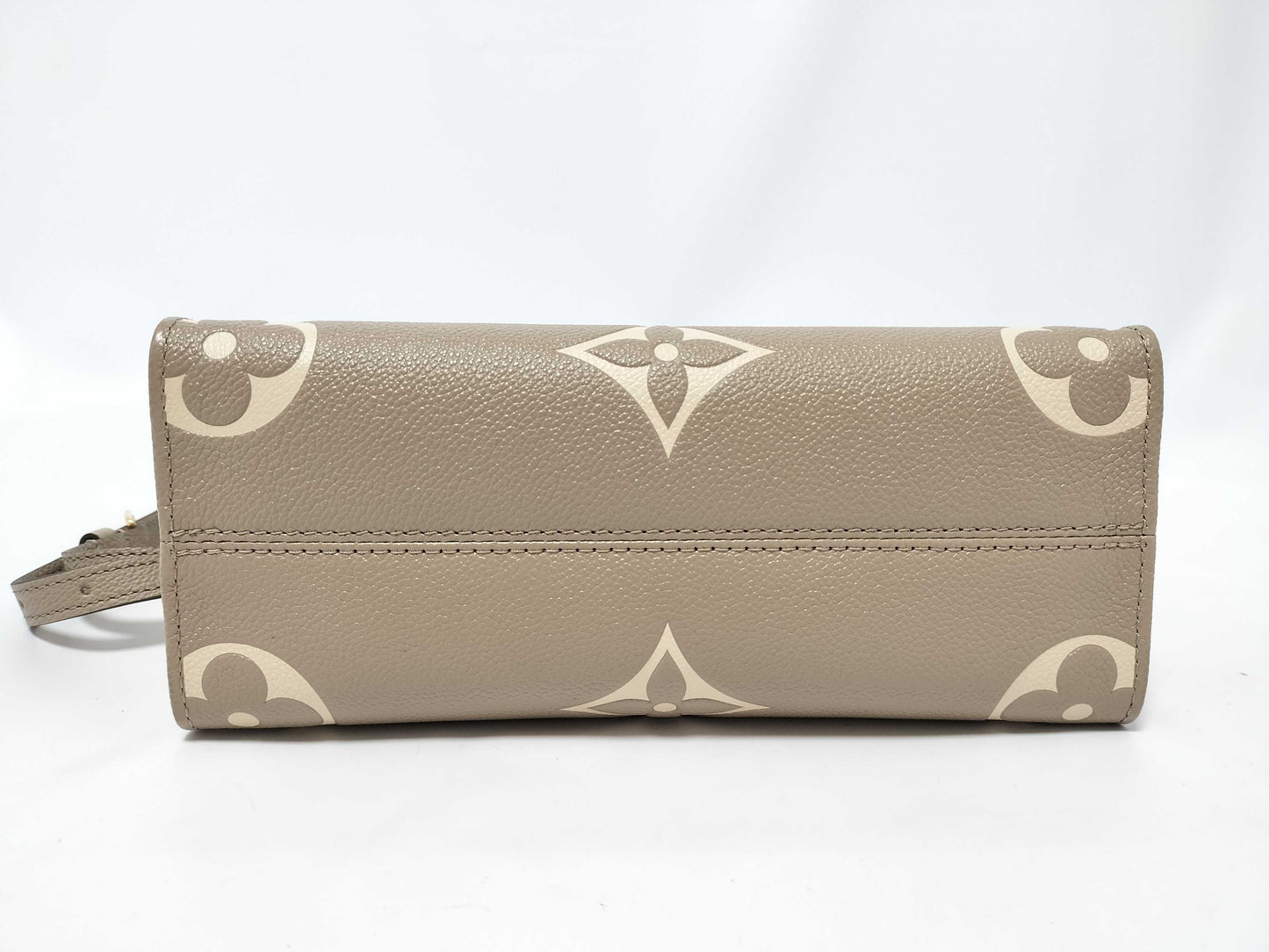 LOUIS VUITTON M45799 On the Go PM Handbag