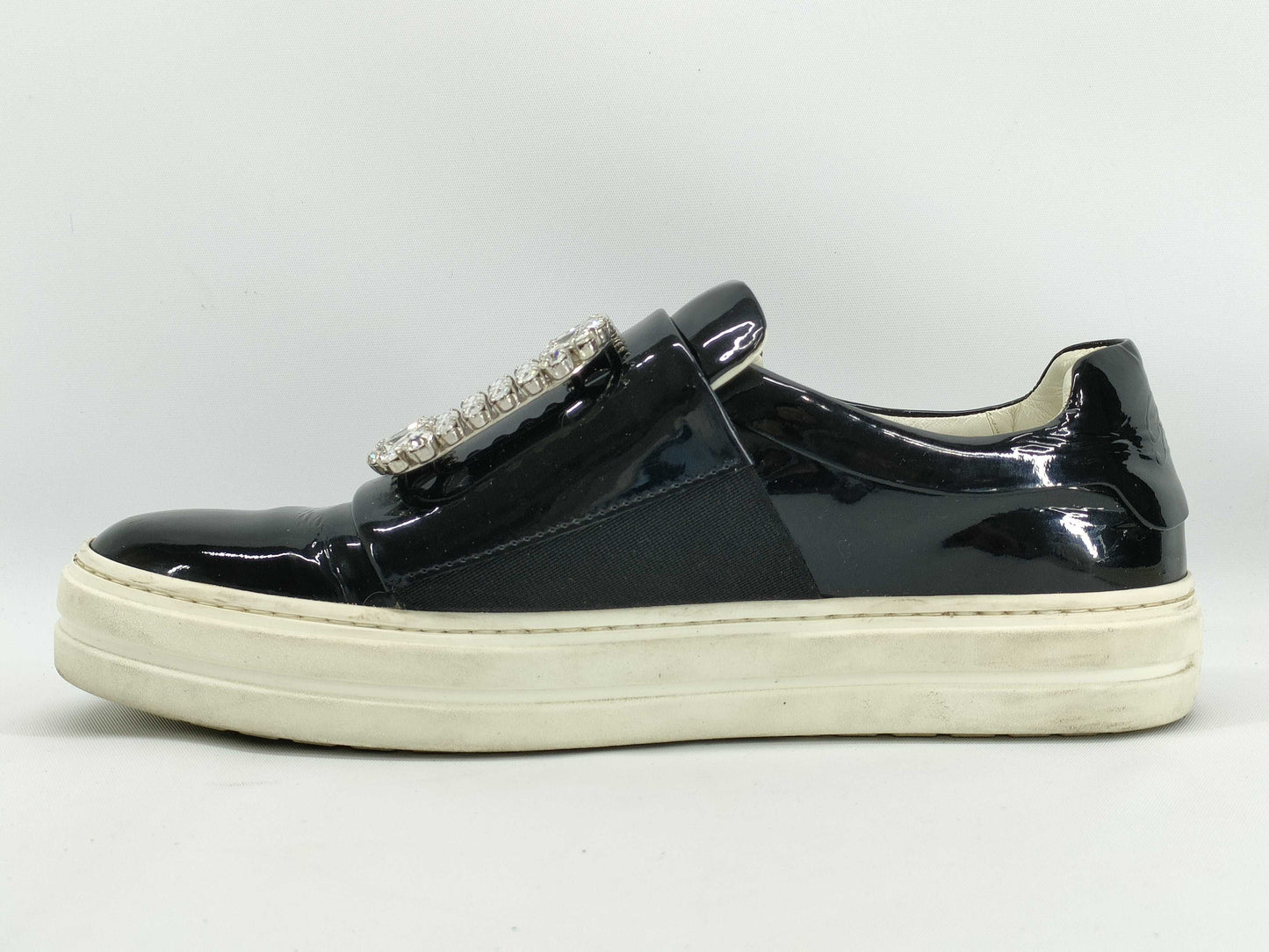 Roger Vivier Crystal Enamel Pumps, Black, Size 34.5, Loafers