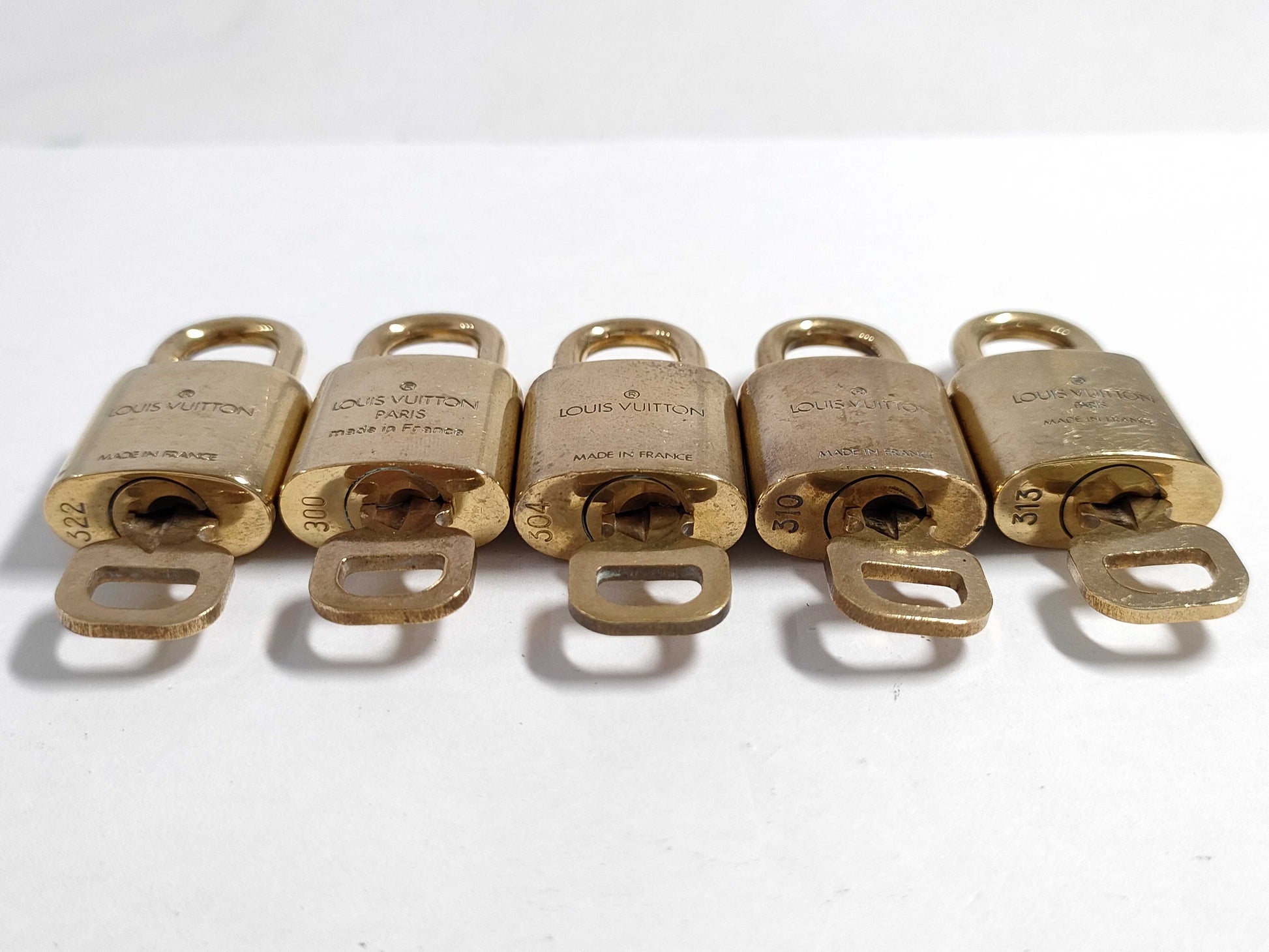 LOUIS VUITTON Cadena & Key x 10 Other Accessories