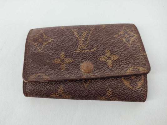 LOUIS VUITTON Monogram Louis Vuitton Key Case/Key Holder