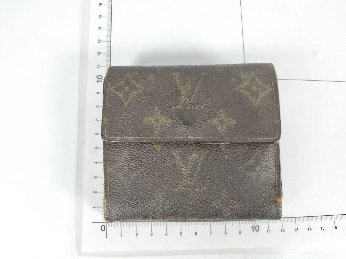 LOUIS VUITTON Monogram Louis Vuitton Wallet
