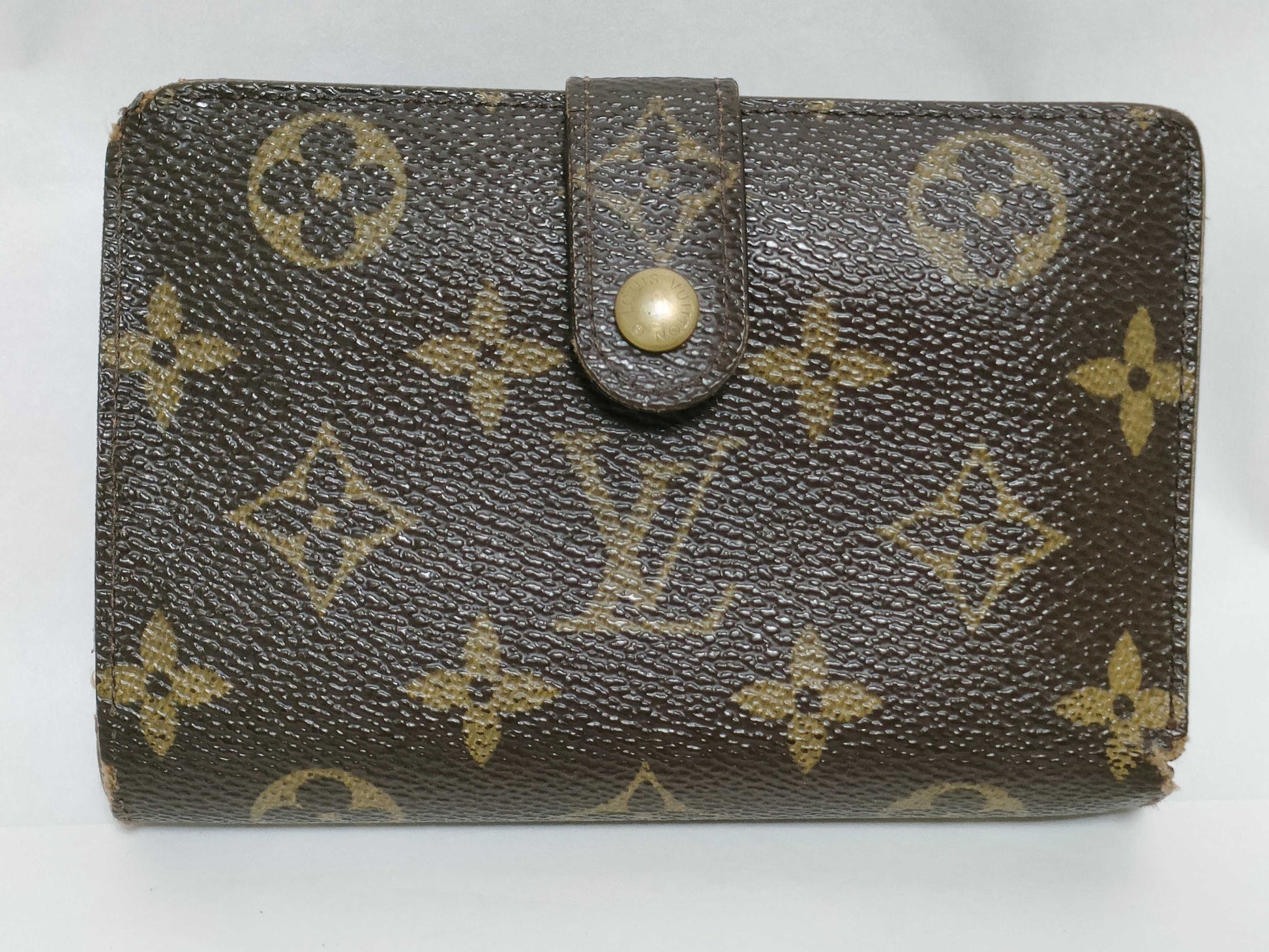 LOUIS VUITTON Monogram Louis Vuitton Wallet