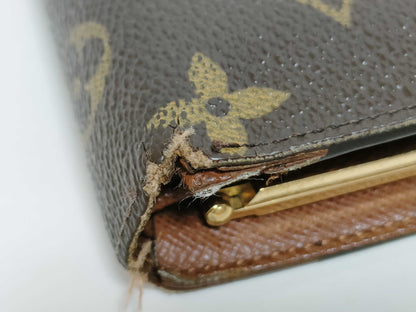 LOUIS VUITTON Monogram Louis Vuitton Wallet