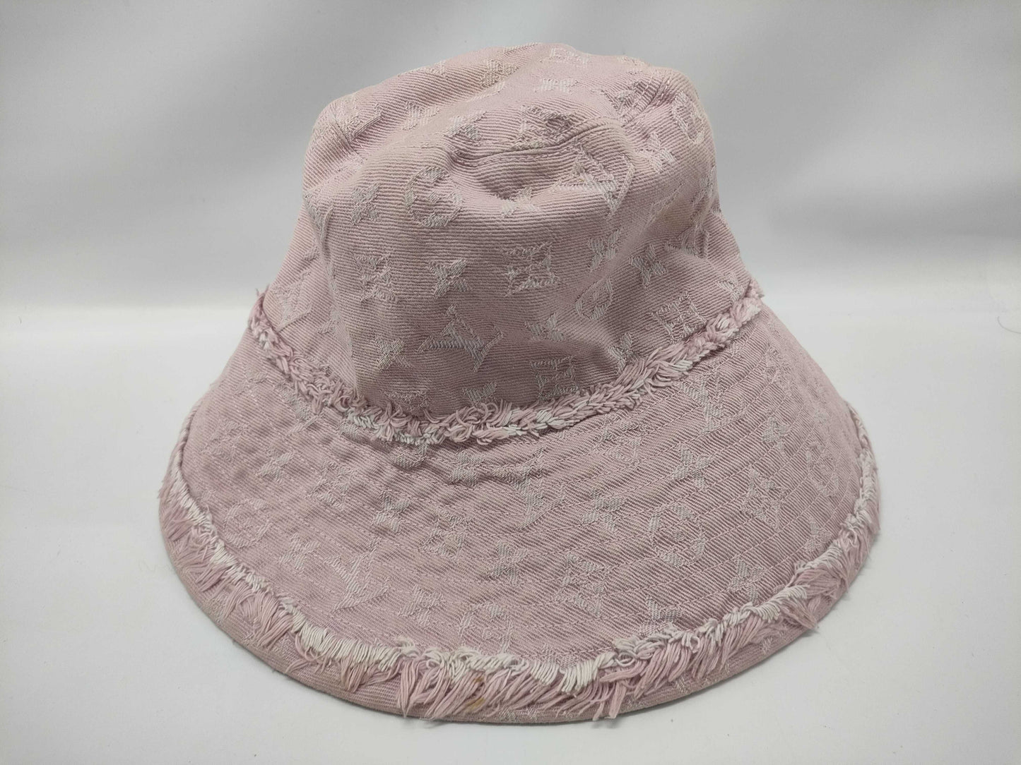 LOUIS VUITTON Louis Vuitton Hats and Other Accessories