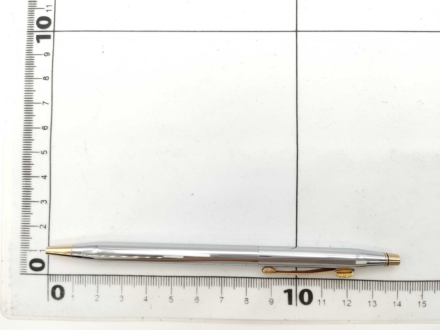 Pens and fountain pens