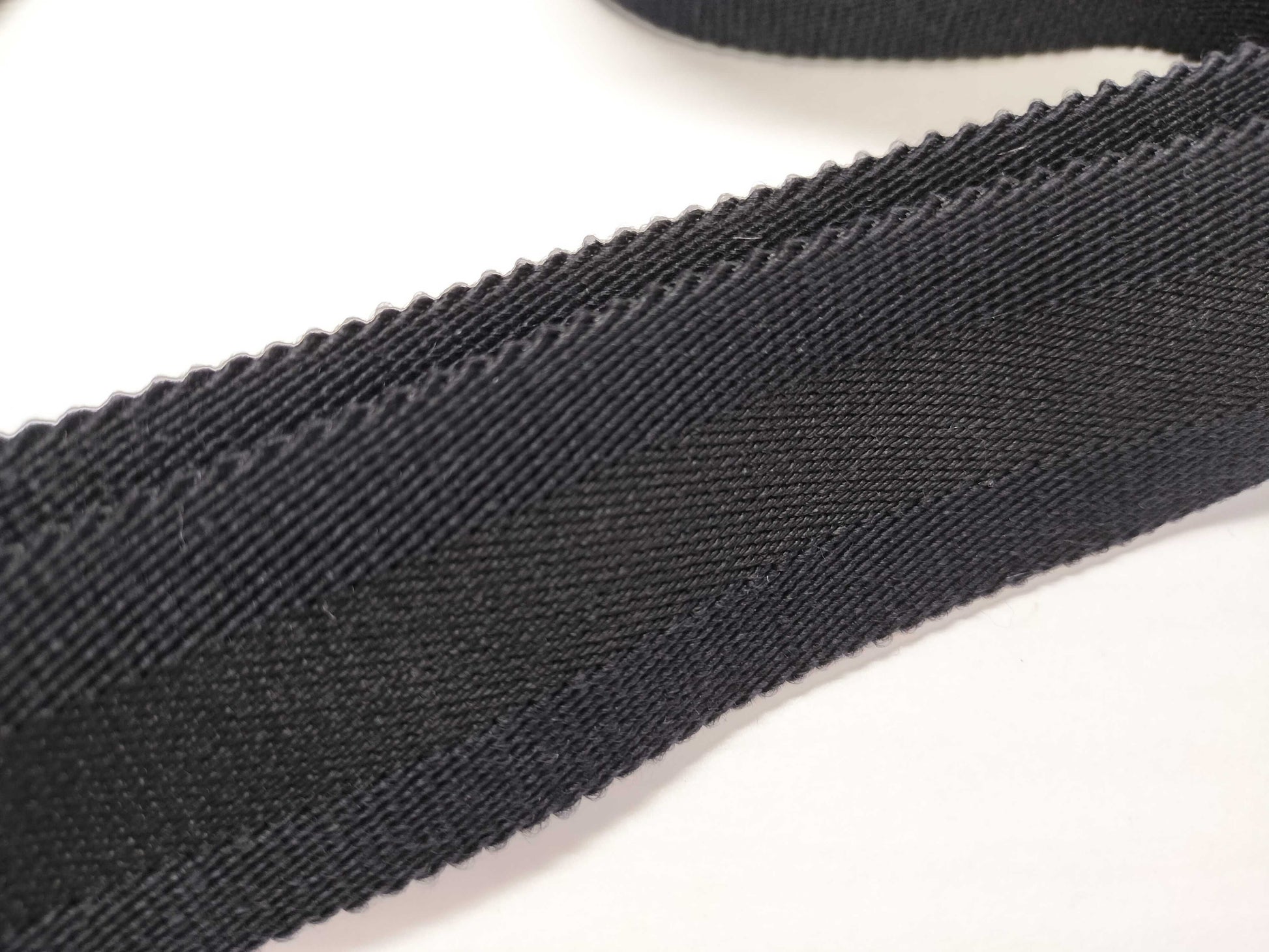 GUCCI GG Canvas Shoulder Bag GUCCI GG Canvas Shoulder Bag