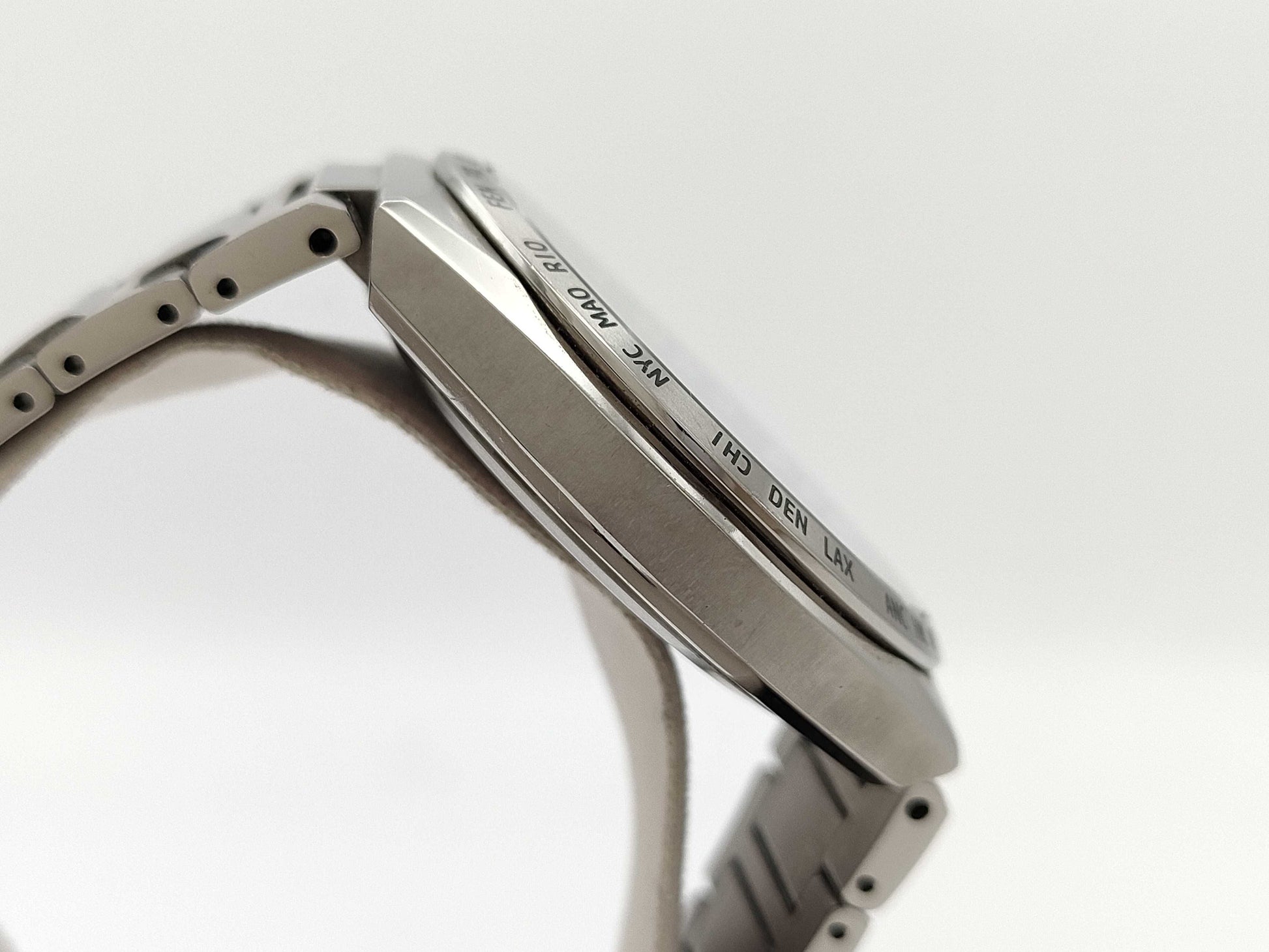 CITIZEN H145-S122601 072050096 Men's Watch