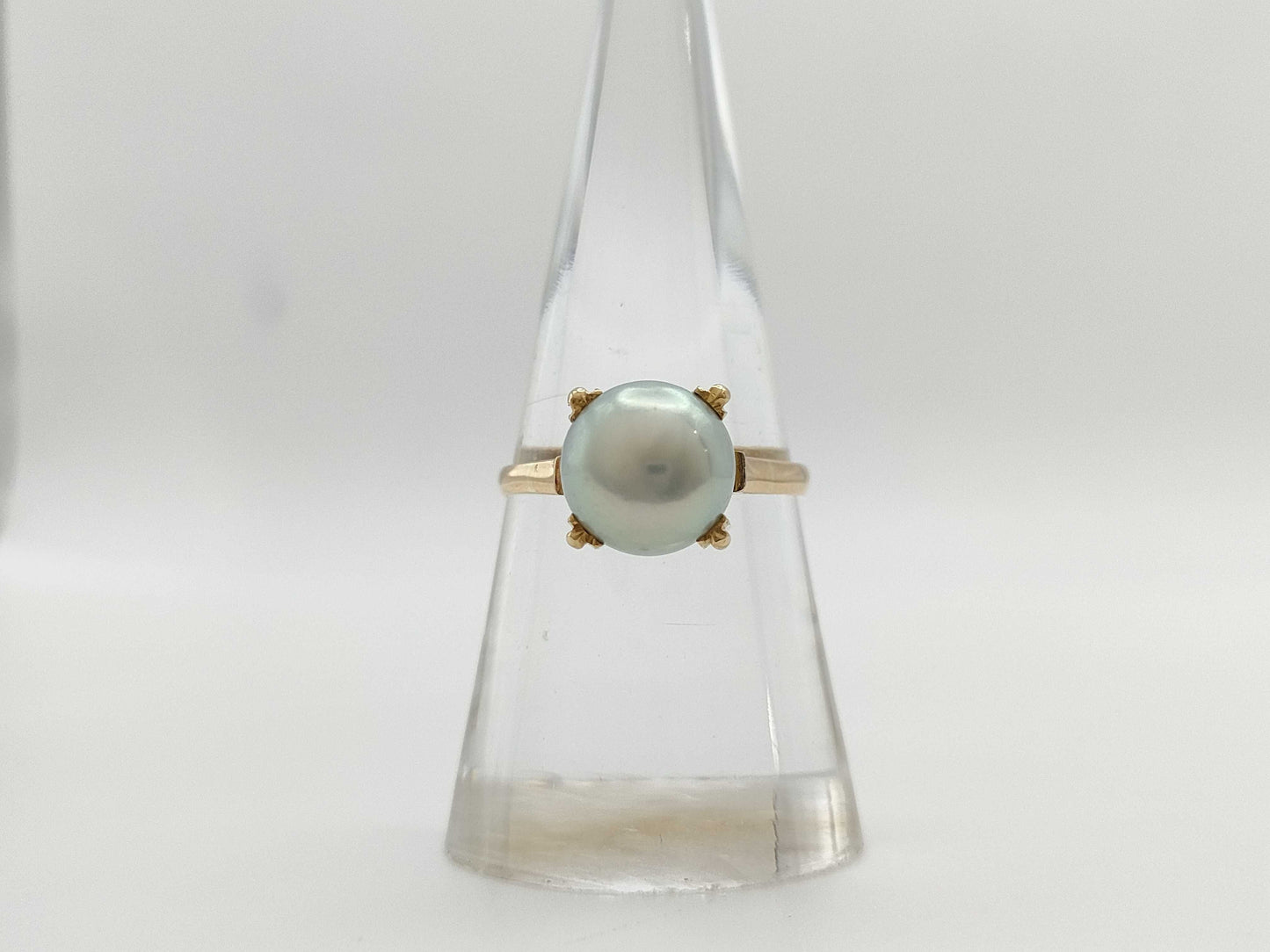 Pearl diameter: approx. 8.9mm, 18K gold, 2.6g, ring 