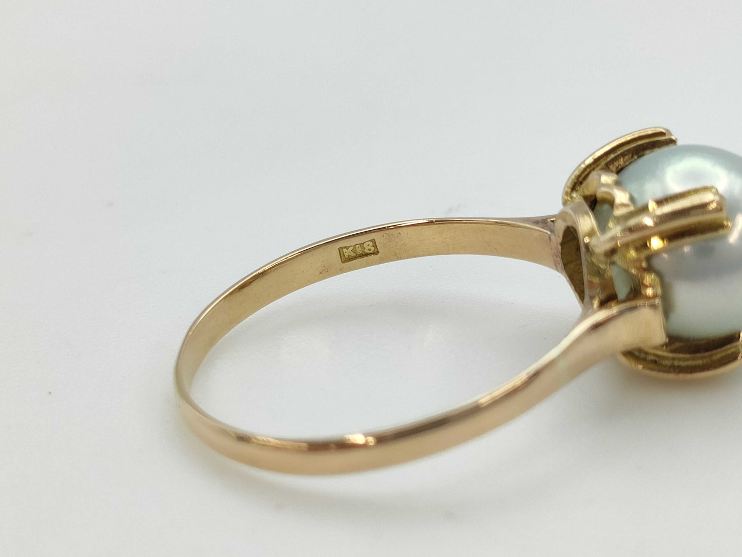 Pearl diameter: approx. 8.9mm, 18K gold, 2.6g, ring 