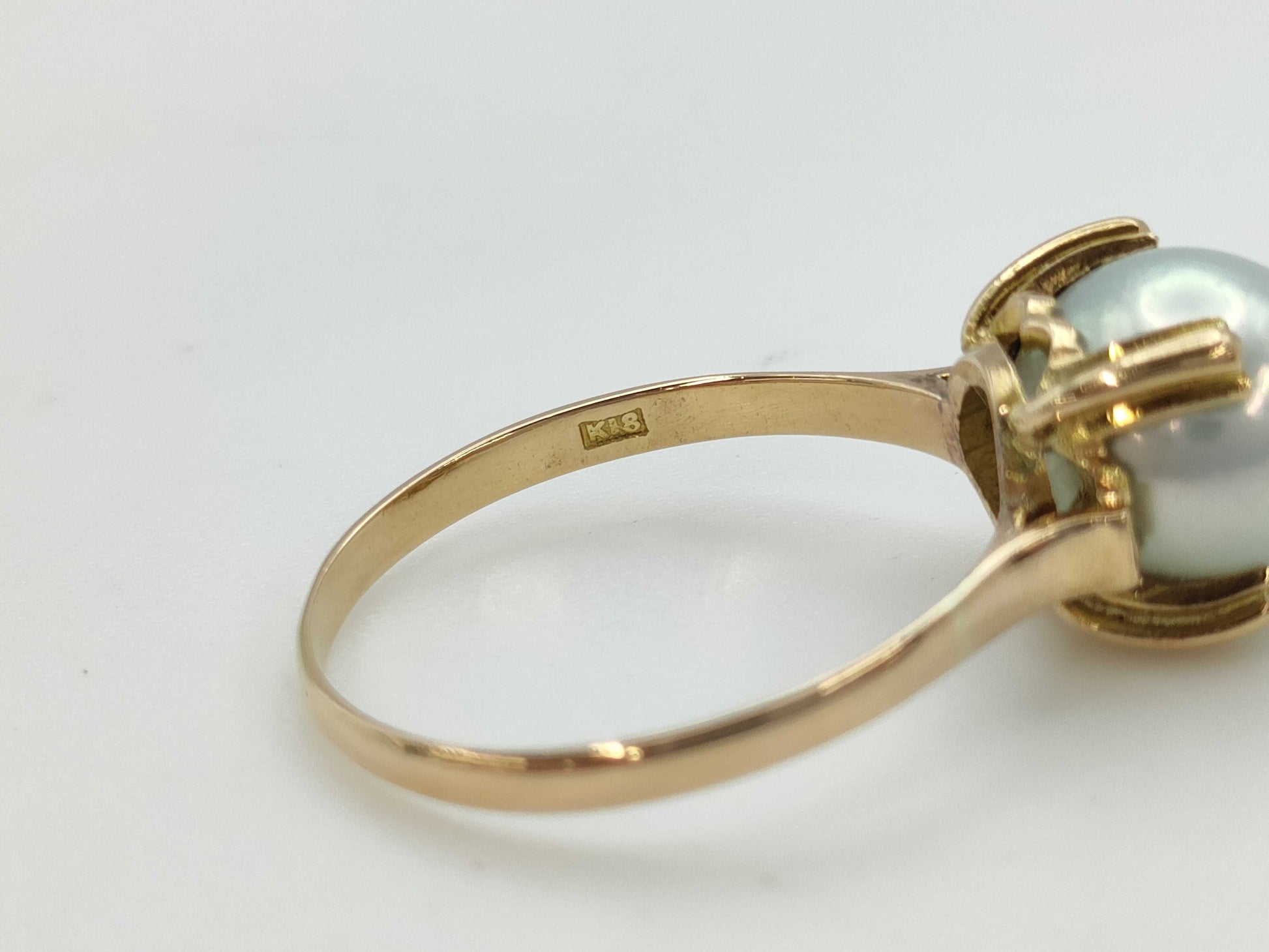 Pearl diameter: approx. 8.9mm, 18K gold, 2.6g, ring 
