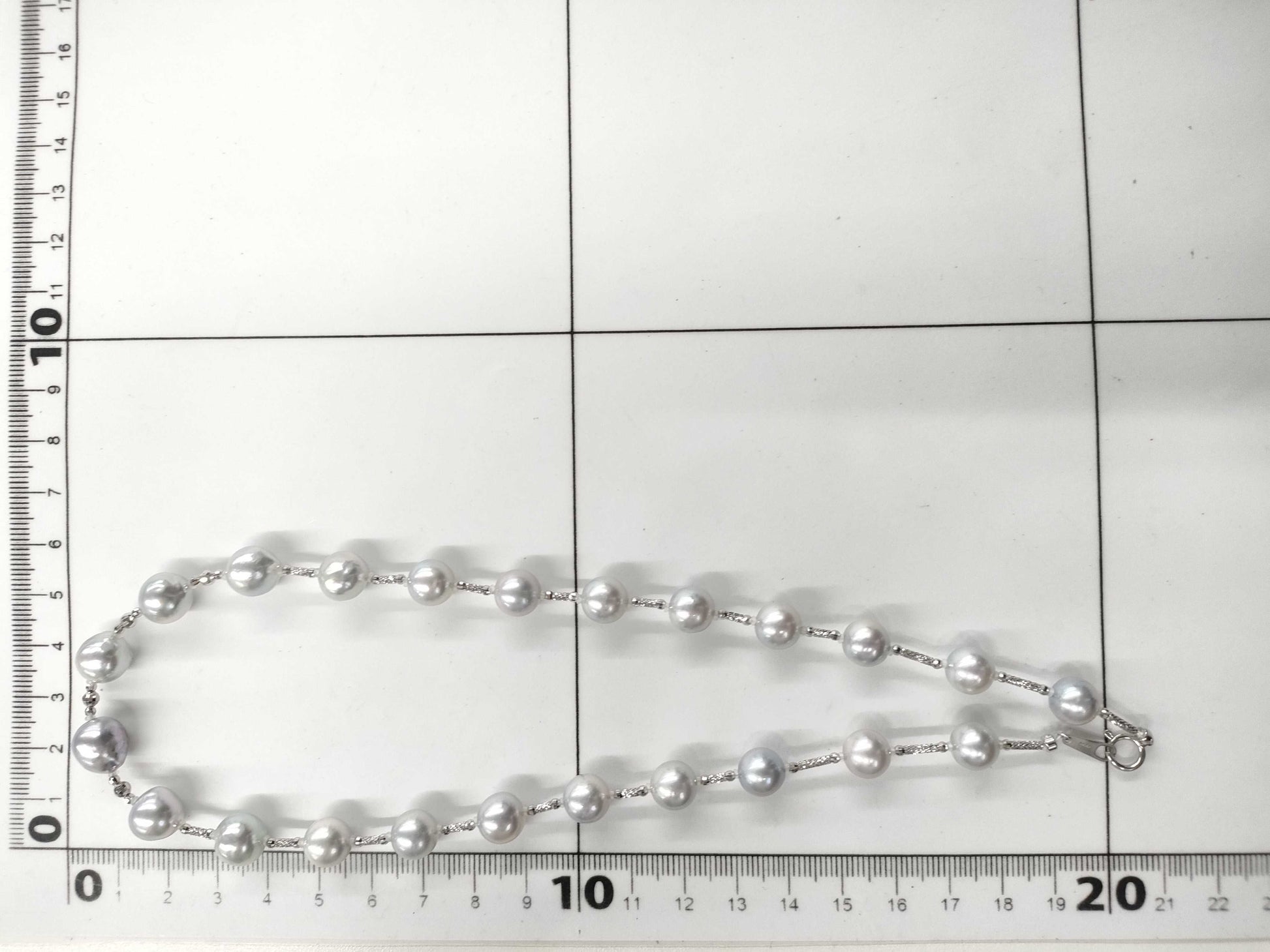 Pearl diameter: approx. 8.5mm-9.4mm, 18K White Gold/Metal, 24.2g, Necklace 