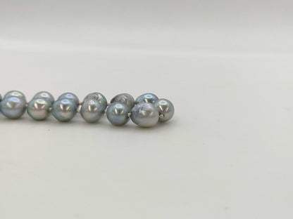 Semi-round pearl necklace, diameter approximately 7.7mm-7.8mm, sterling silver, 28.2g .