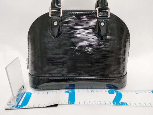 LOUIS VUITTON Epi LV Alma Epi Handbag