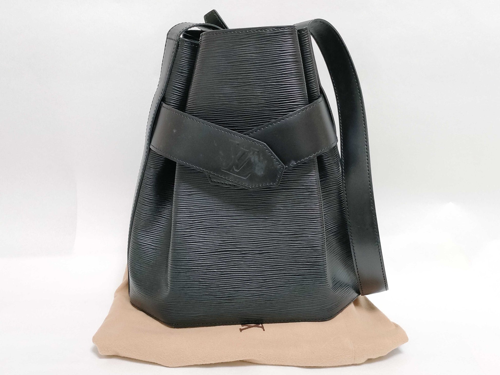 LOUIS VUITTON Epi LV Epi Sac de Paul Shoulder Bag