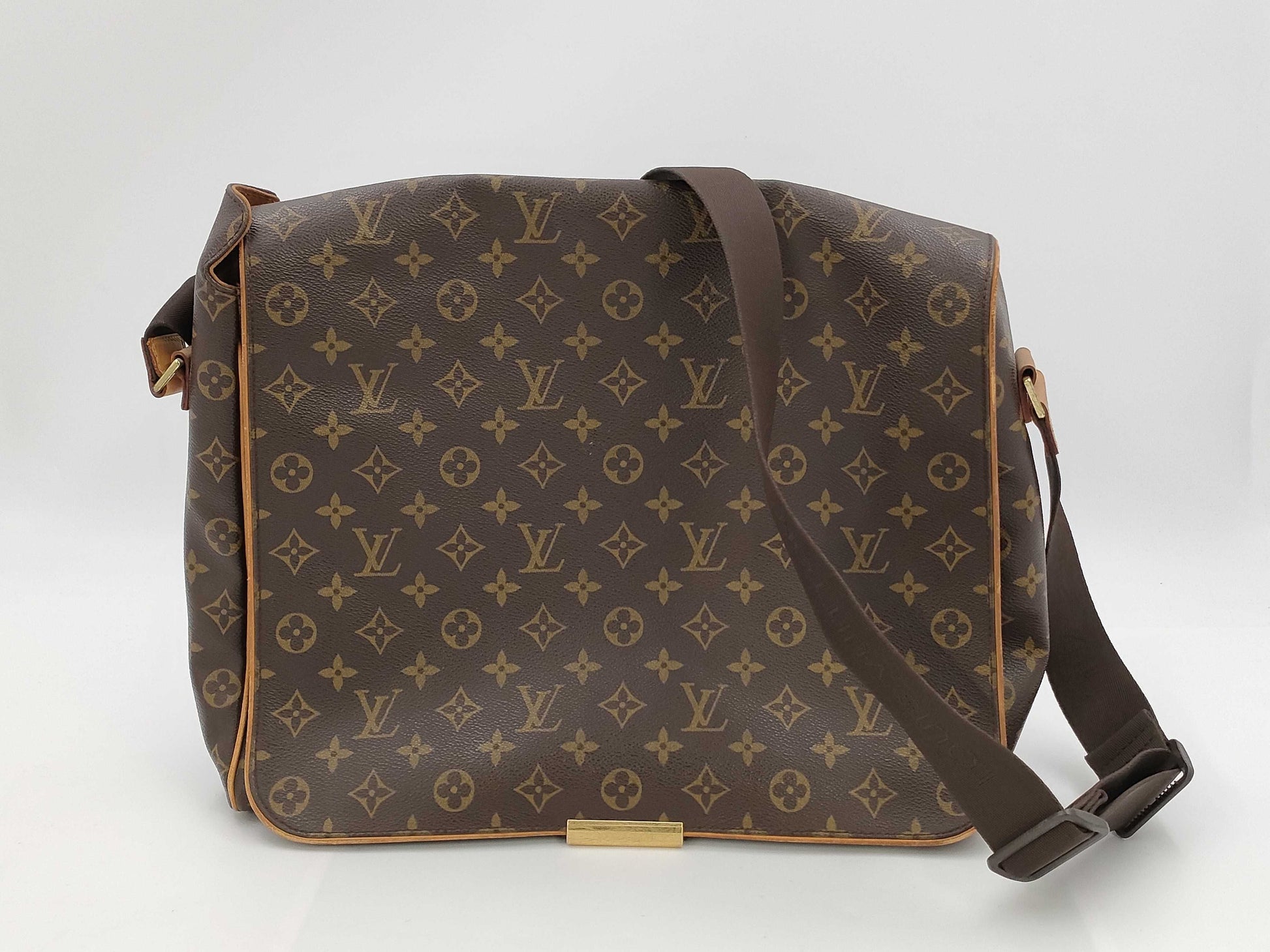 LOUIS VUITTON Louis Vuitton Monogram Large Men's Flap Crossbody Bag Shoulder Bag