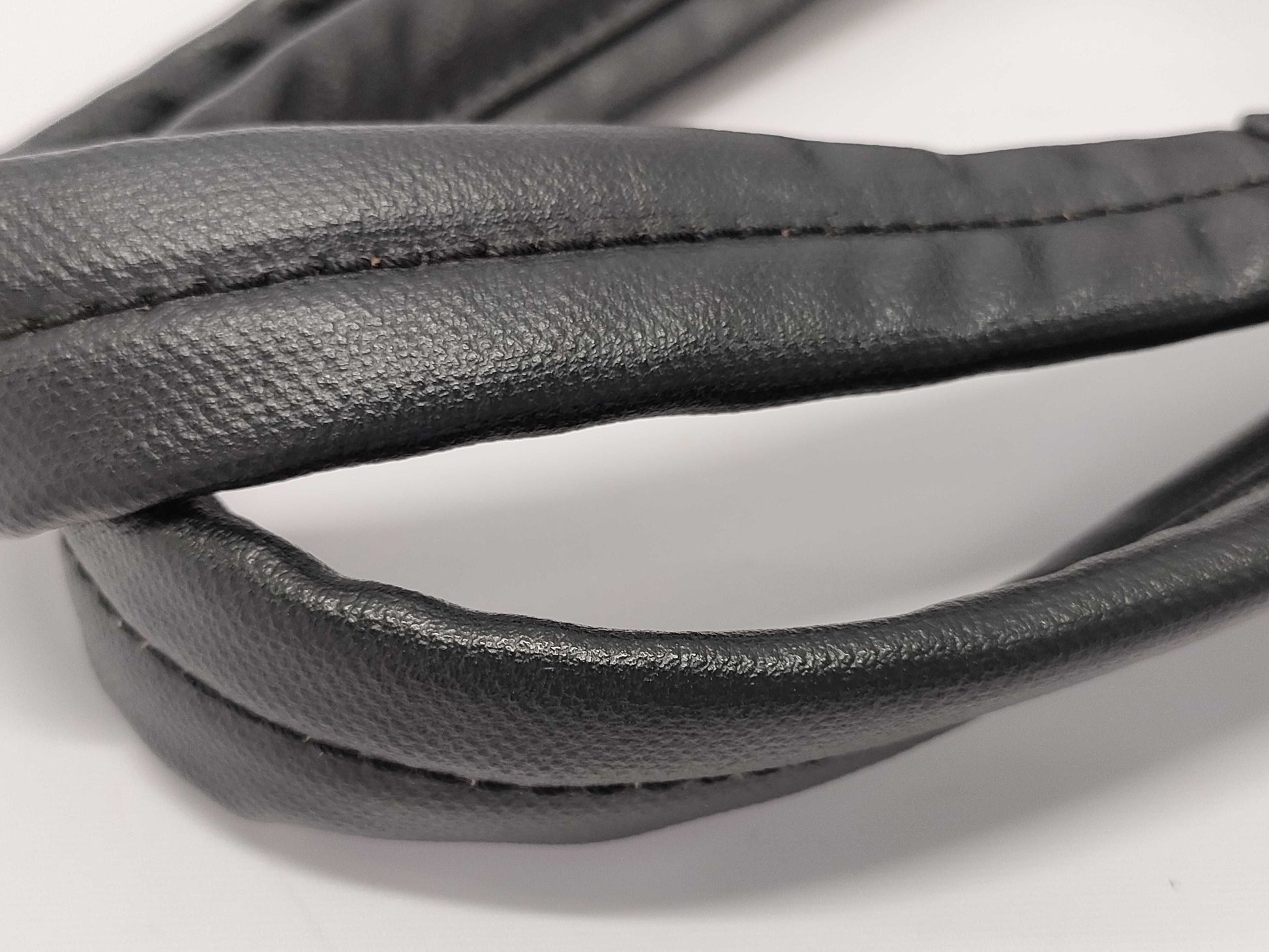 CHANEL Paris-Biarritz MM Tote Bag 11380533