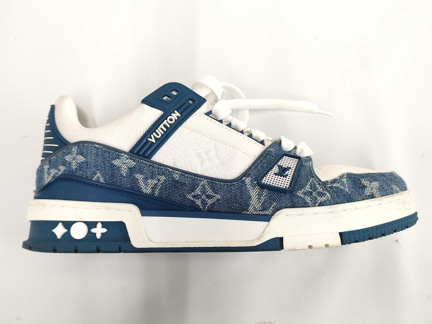 LOUIS VUITTON Louis Vuitton Trainer Sneakers Blue Size 7 Sneakers