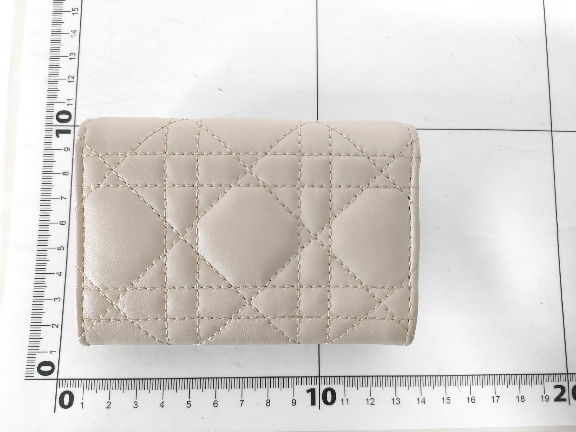 Dior Cannage Jolie Resin Pearl Lambskin Greasy Wallet, Beige. Includes: Box, Dust Bag, Wallet.