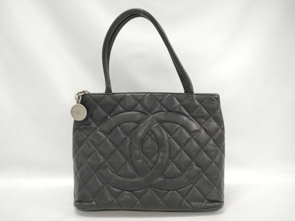 CHANEL Caviar Leather Reproduction Tote Bag with Silver Hardware