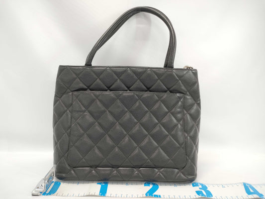 CHANEL Caviar Leather Reproduction Tote Bag with Silver Hardware