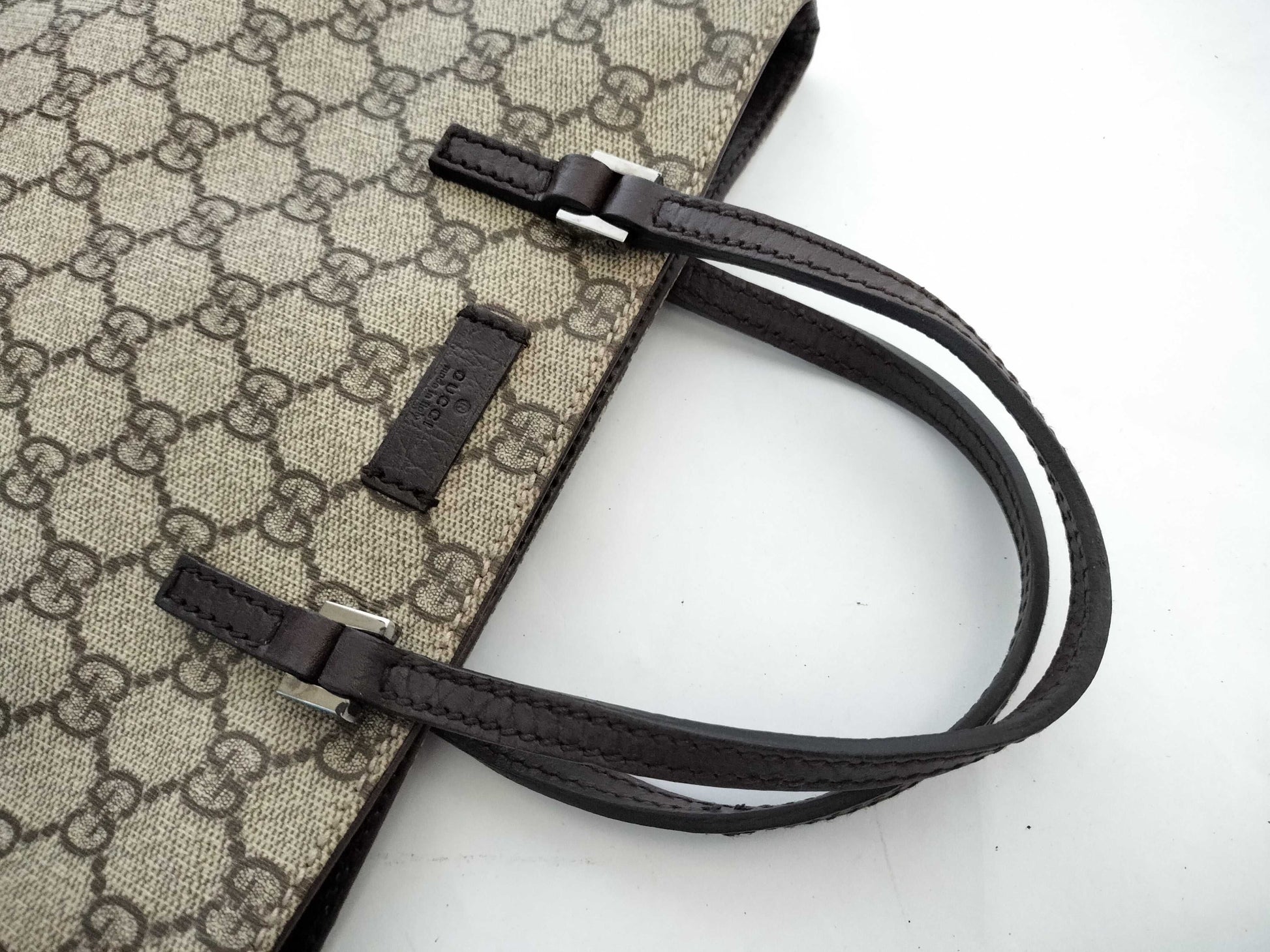 GUCCI GG Supreme Gucci GG Supreme Handbag Handbag