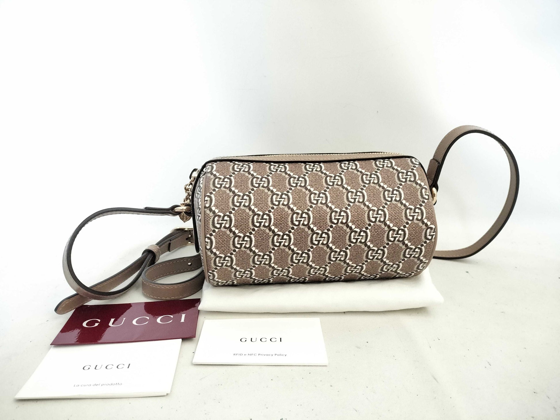 GUCCI GG Shadow Shoulder Bag 796231 Beige Shoulder Bag