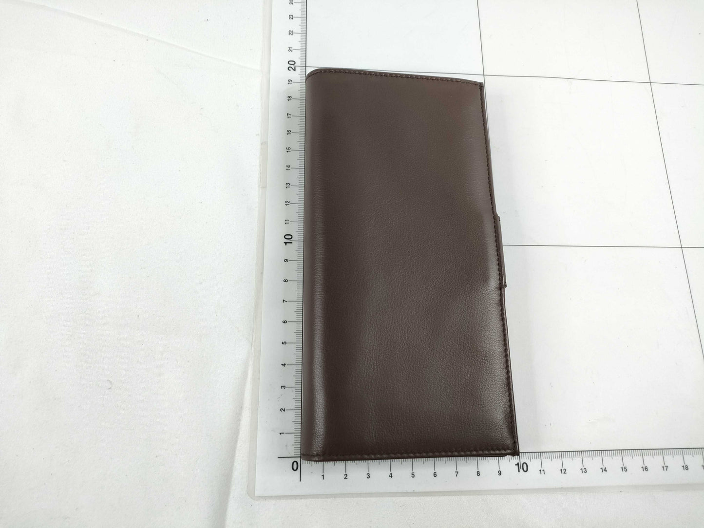 Salvatore Ferragamo Gancini Ferragamo Gancini Bi-fold Long Wallet Brown