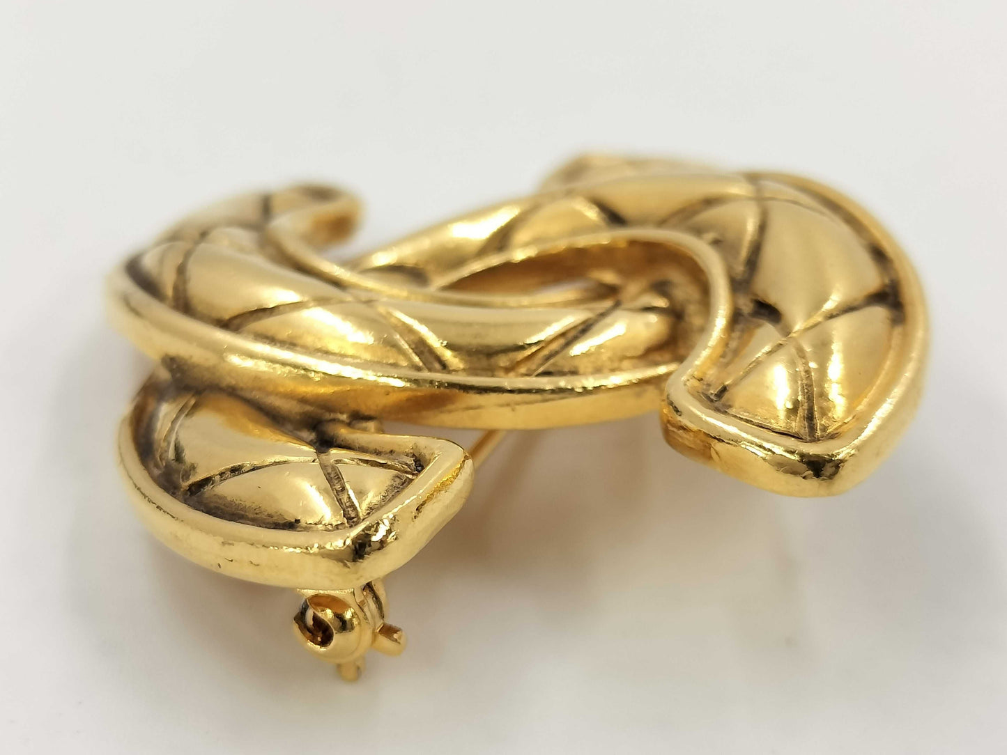 CHANEL Matelasse Coco Mark Brooch