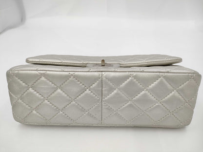 CHANEL Chain Shoulder Bag 2.55 Medium Matelasse Calfskin Metallic Silver Hardware A37586 12 Series Shoulder Bag