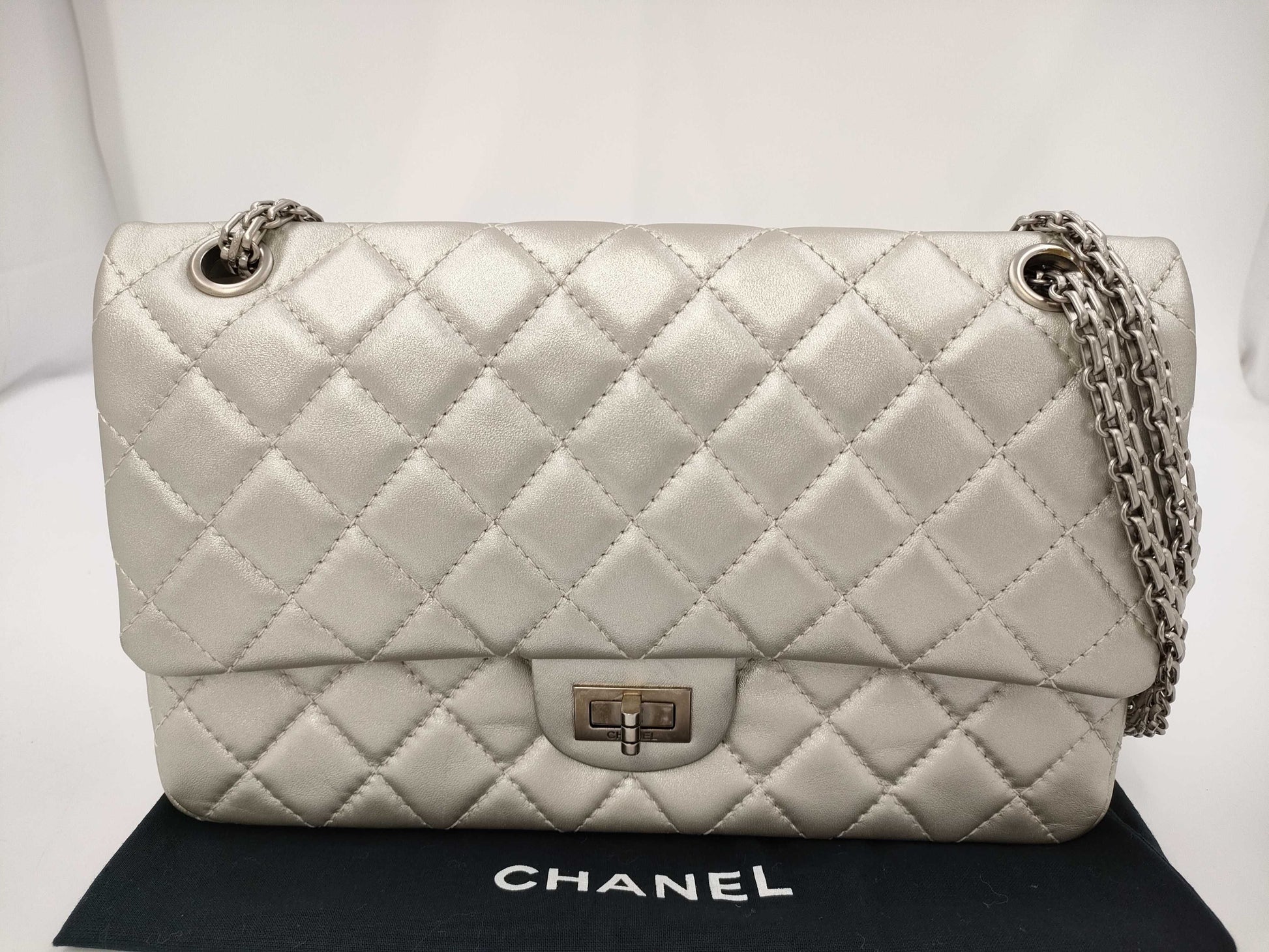 CHANEL Chain Shoulder Bag 2.55 Medium Matelasse Calfskin Metallic Silver Hardware A37586 12 Series Shoulder Bag