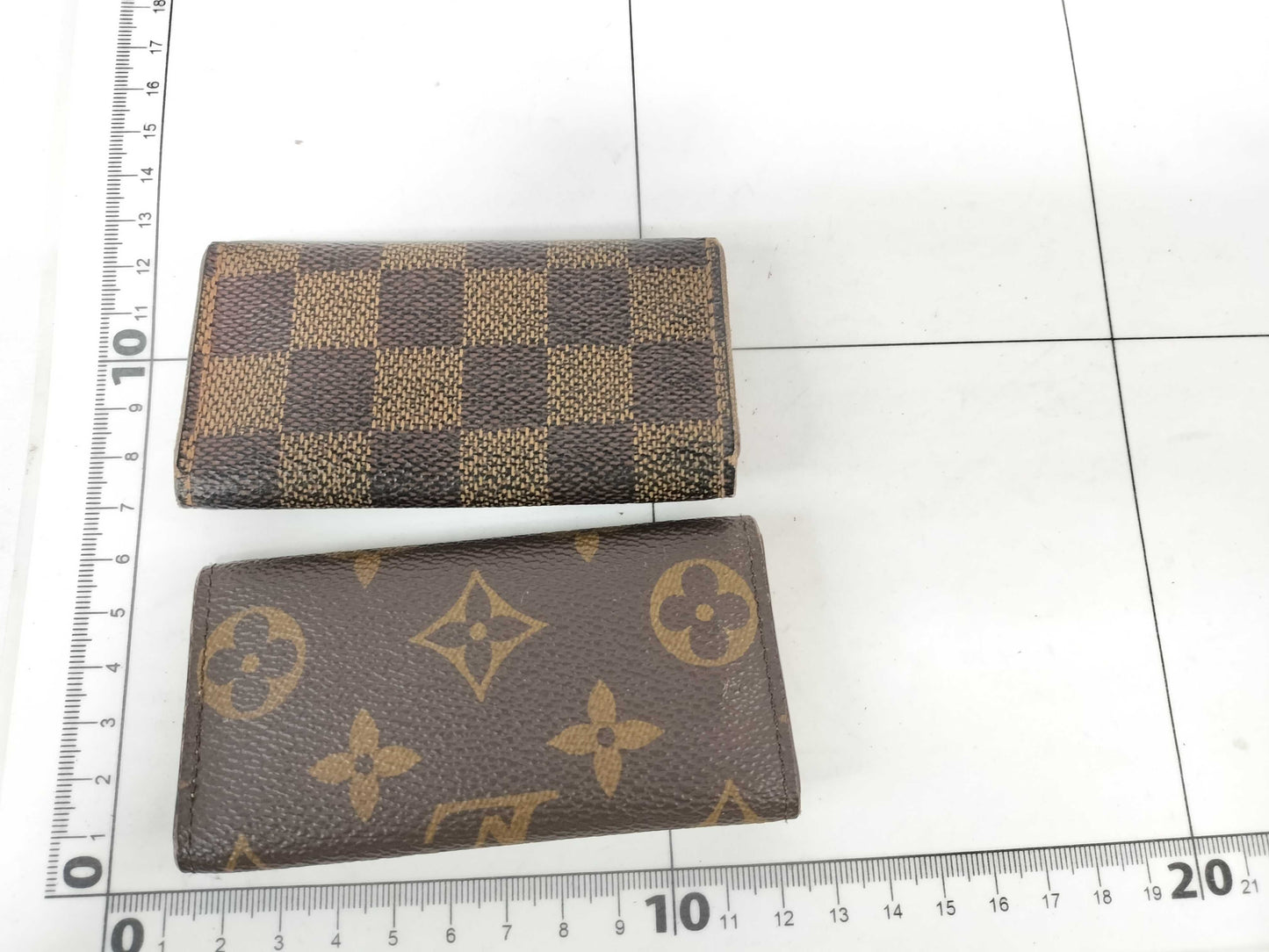 LOUIS VUITTON Monogram Key Case Key Case/Key Holder