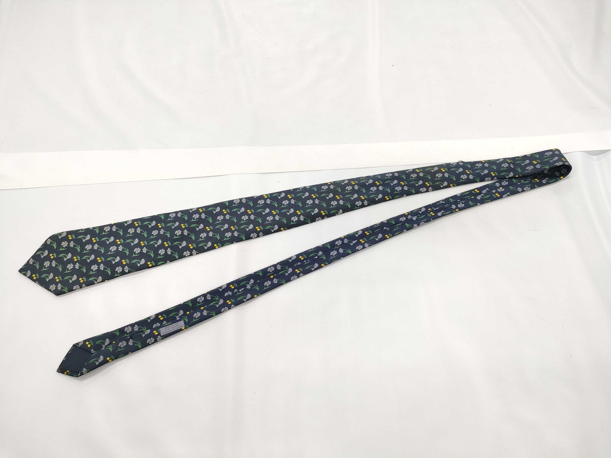 HERMES floral necktie