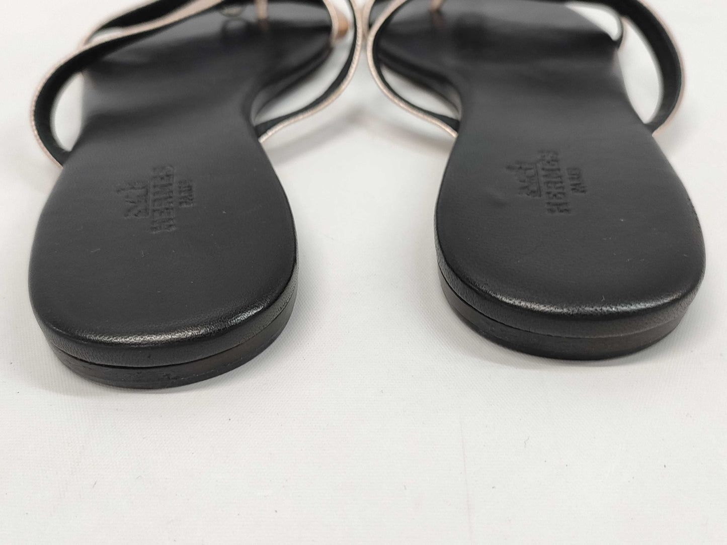 HERMES Medor Thong Sandals Size 36
