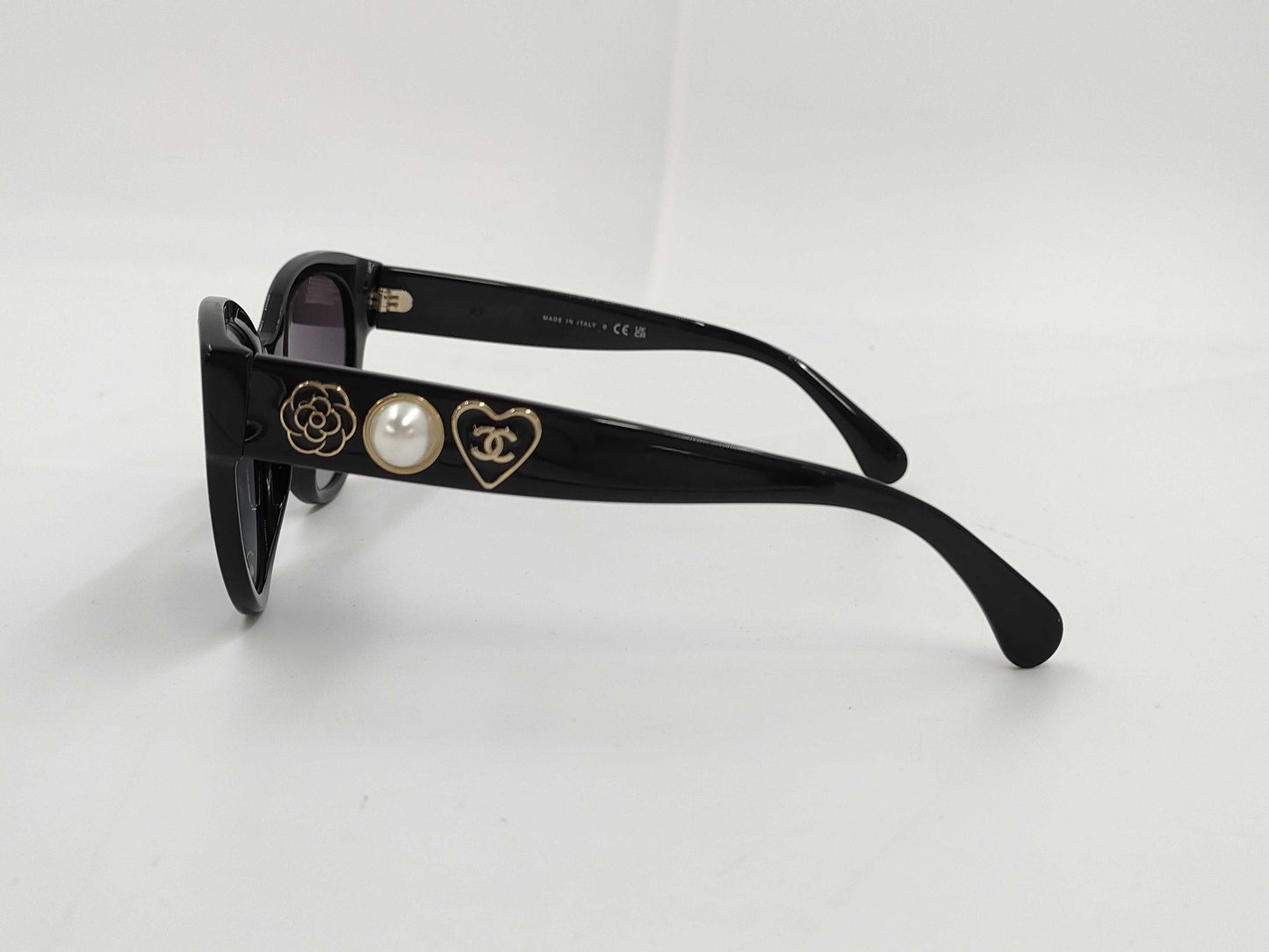  CHANEL Coco Mark Camellia Heart Sunglasses Sunglasses and Glasses
