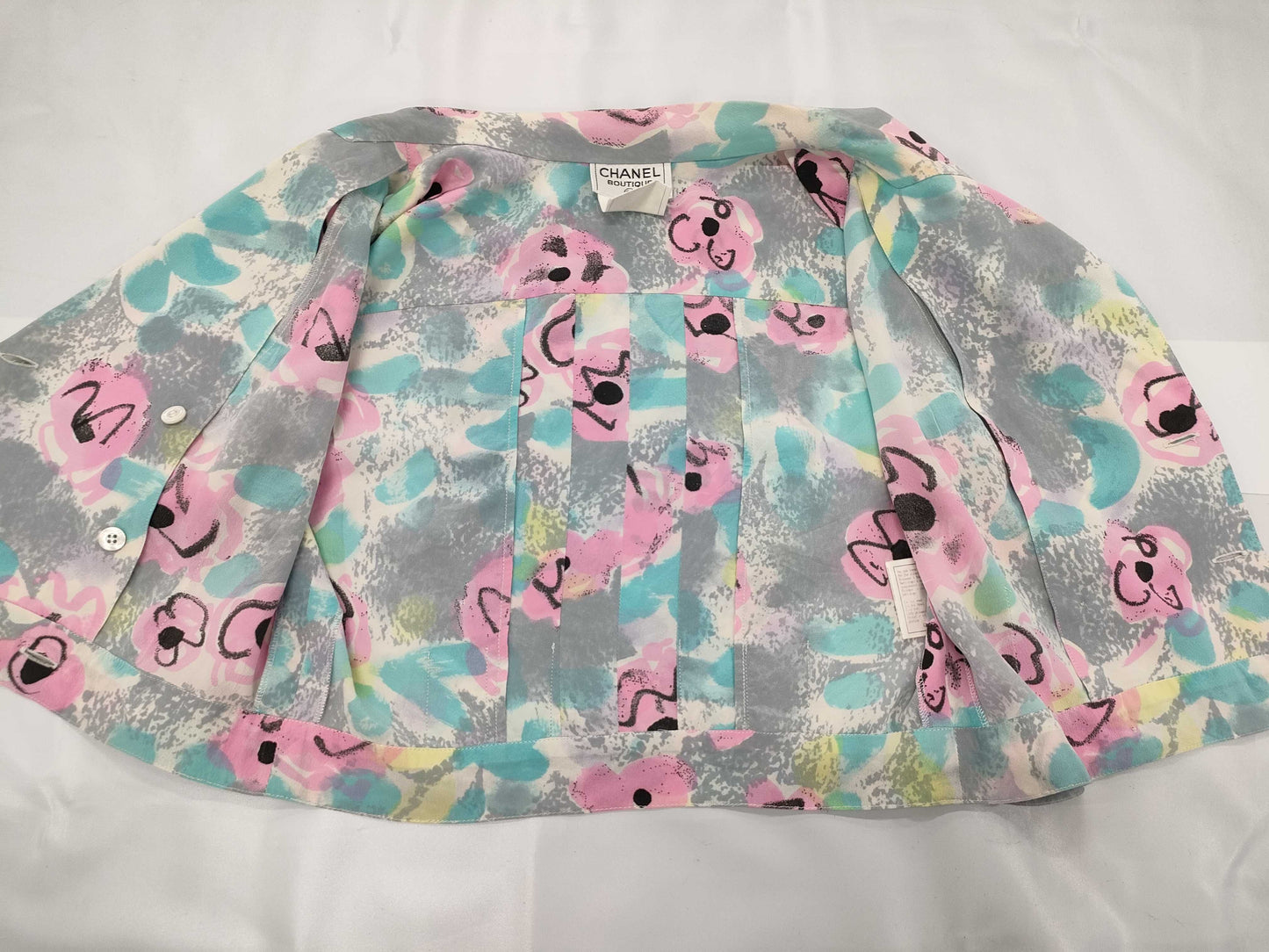 CHANEL P07356 Size 36 Light Blue Cropped Short Sleeve All-Over Print Shirt