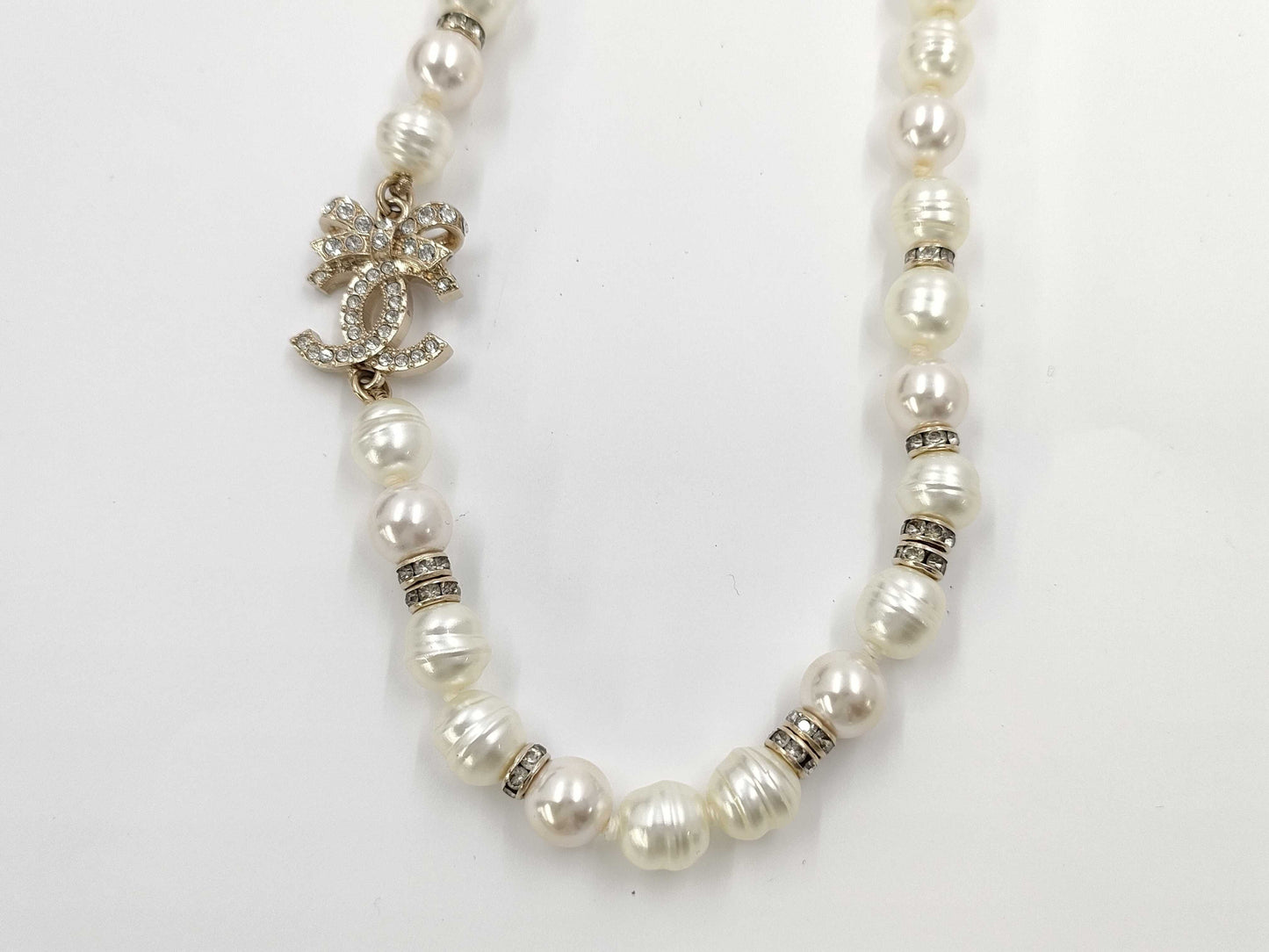 CHANEL Coco Mark Costume Pearl Necklace