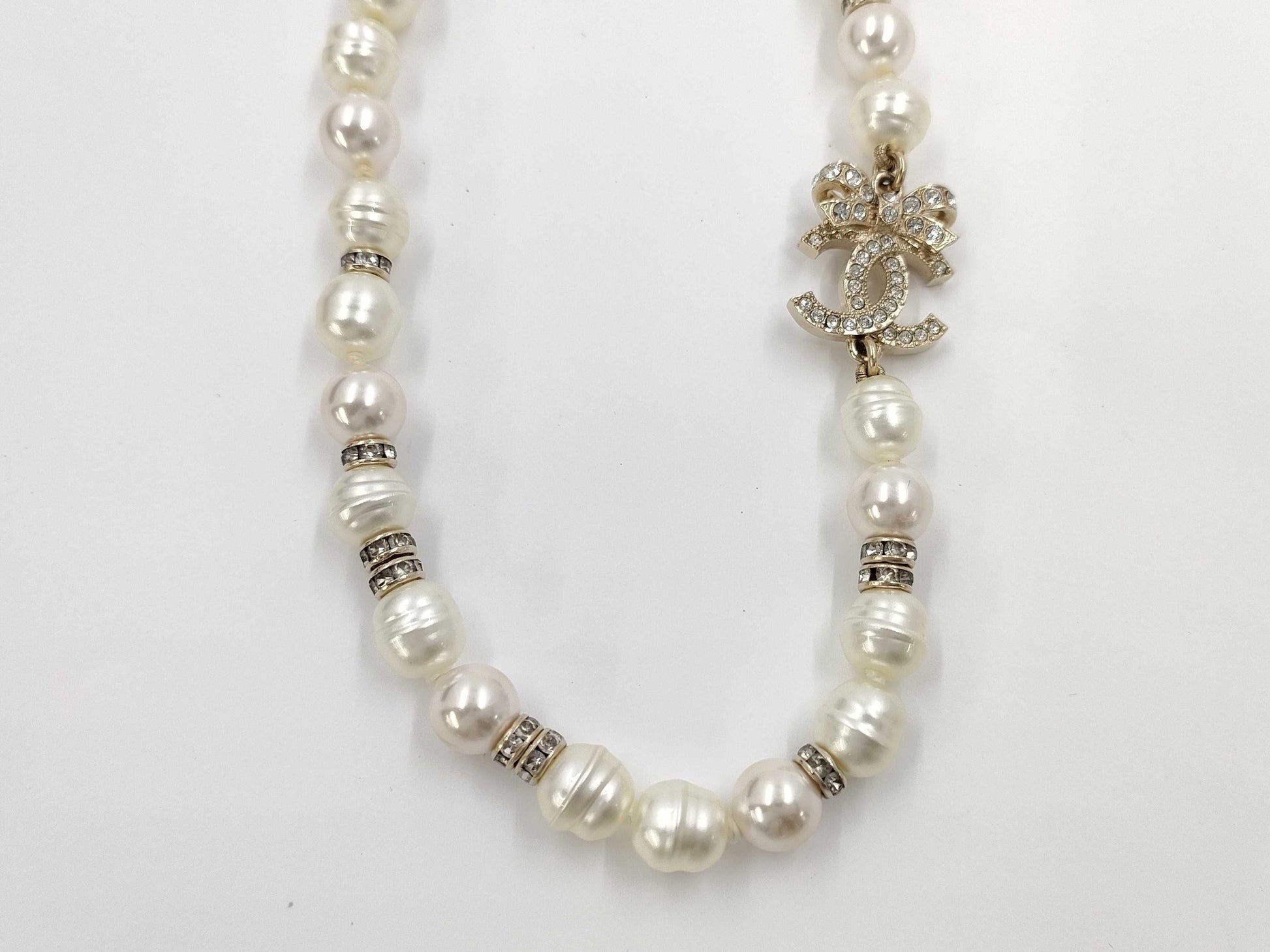 CHANEL Coco Mark Costume Pearl Necklace