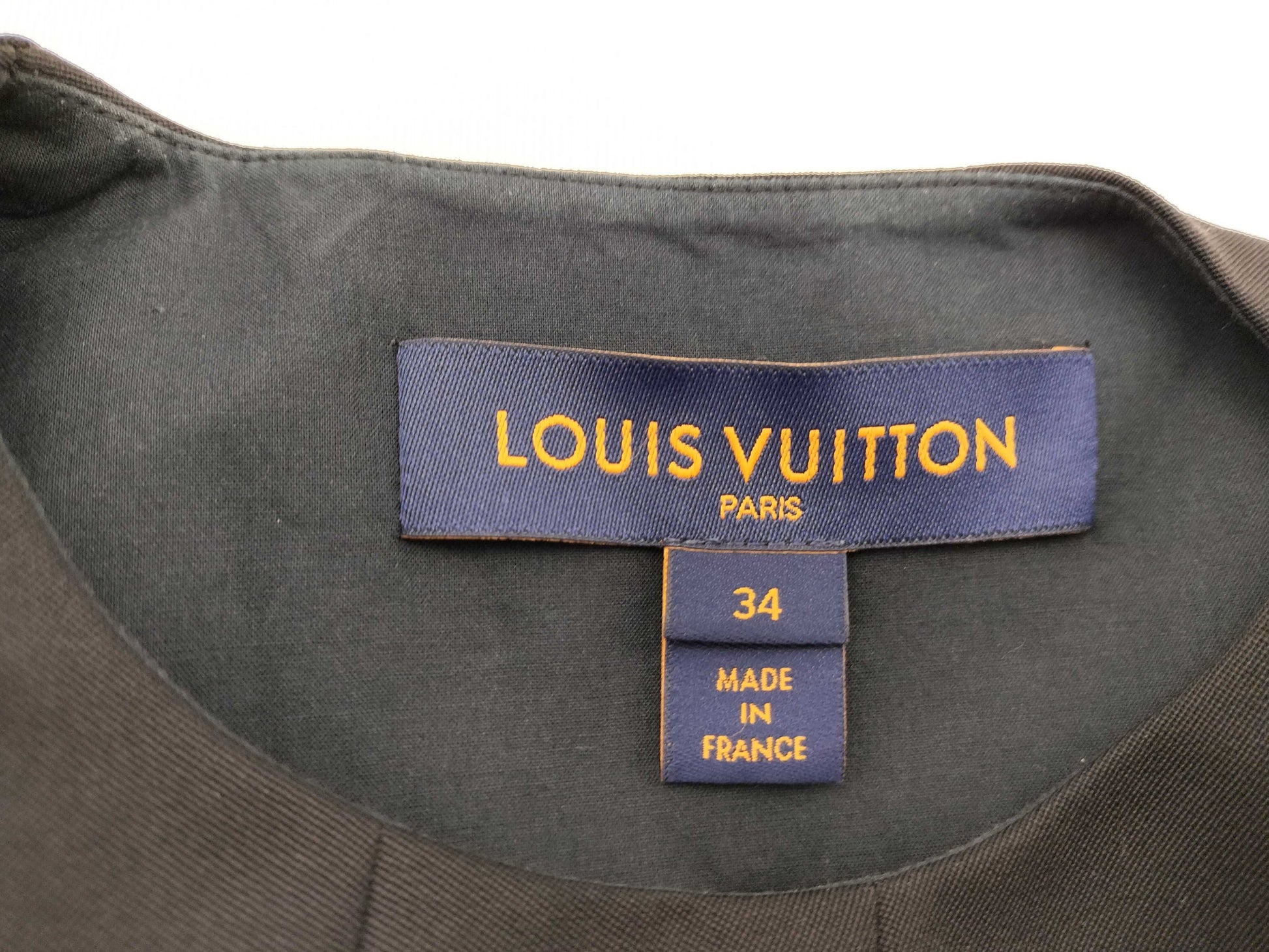 LOUIS VUITTON Asymmetrical Pleated Cape Jacket