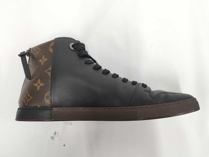 LOUIS VUITTON Louis Vuitton Line Monogram High-Top Sneakers Size 6.5 Sneakers