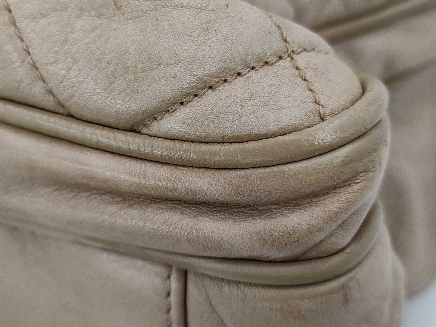 CHANEL Matelasse Lambskin Shoulder Bag