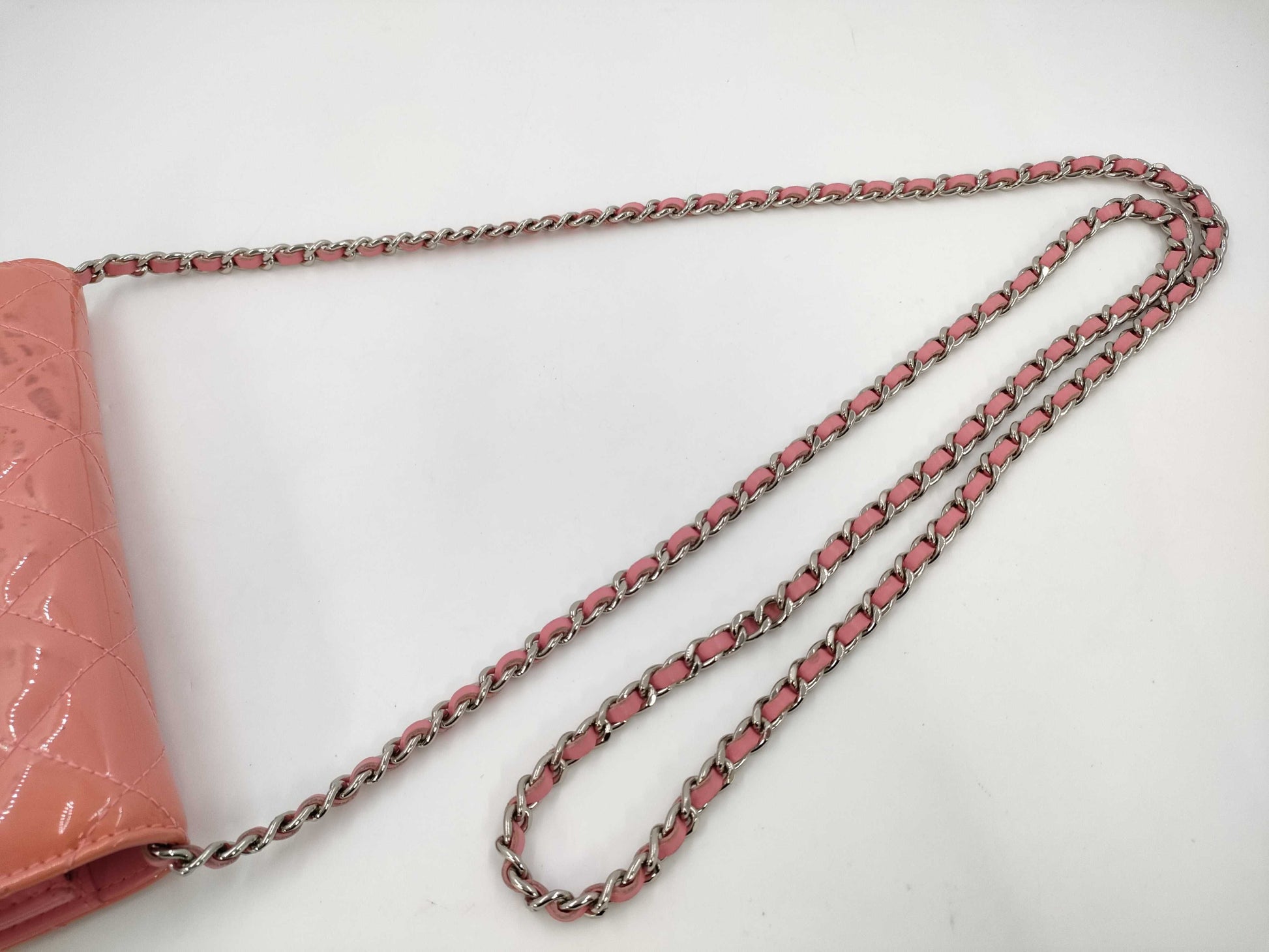 CHANEL Chain Wallet Shoulder Bag