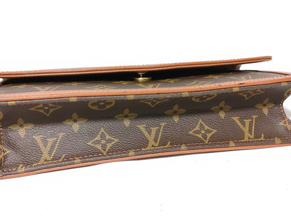LOUIS VUITTON Monogram LOUIS VUITTON Monogram Vuitton Monogram Pochette Dame Second Bag