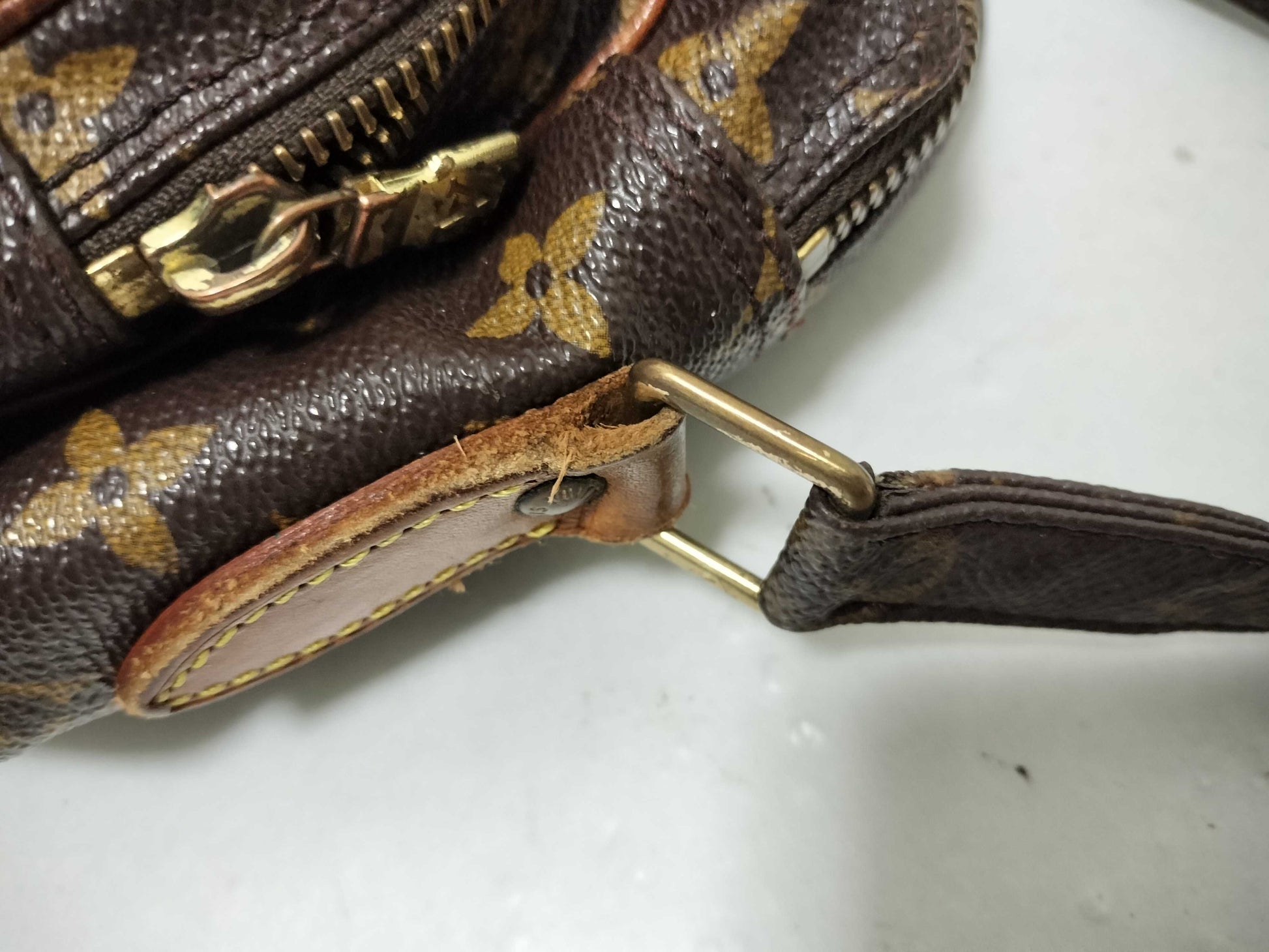 LOUIS VUITTON Monogram Nile Shoulder Bag