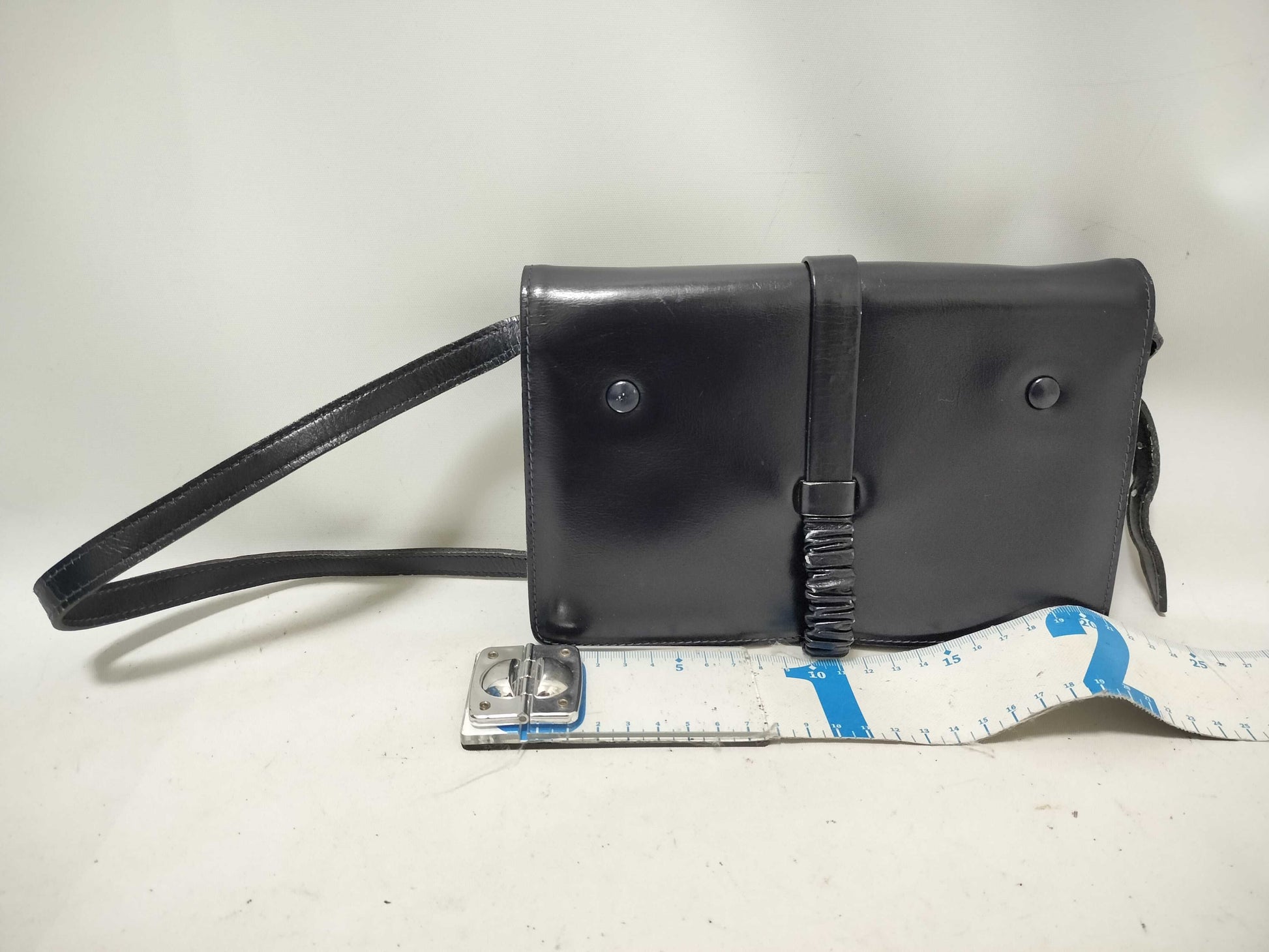 CELINE CELINE Leather Shoulder Bag Black Shoulder Bag