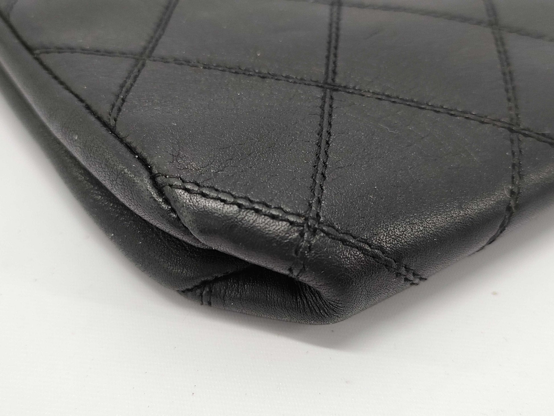 CHANEL Matelasse Bicolore Lambskin Black Clutch Bag