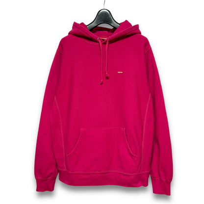 Supreme 20SS Small Box Logo Sweatshirt Fuchsia Small Box Logo Sweatshirt Hoodie M Shoulder 50cm x Sleeve 66cm x Chest 60cm x Wearing Top